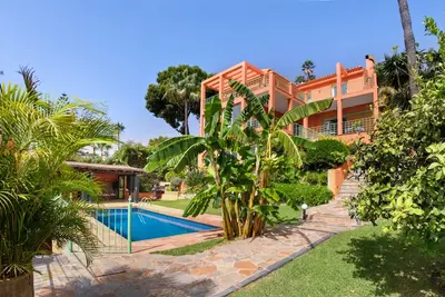 Image de Villa with spectacular views in Malaga, 5 minutes from the beach