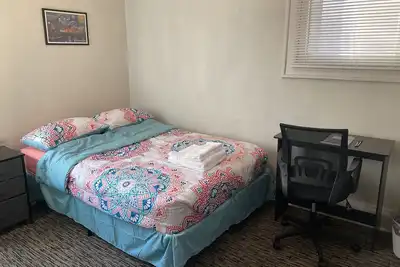 Image de 3 bedroom townhouse with free parking on premises