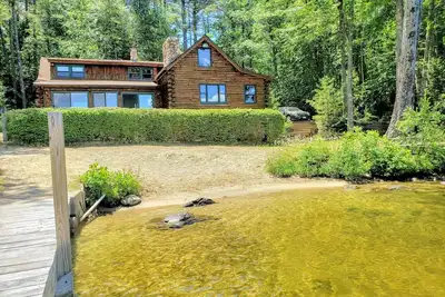 Image de Tuftonboro Waterfront Home on Winnipesaukee with Sandy Beach sleeping 10