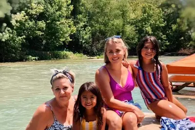 Image de #U Son's Blue River Camp - Glamping Cabin w/ 2 Queen Beds