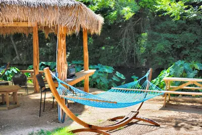 Image de #33 Son's River Ranch - Glamping Cabin w/ 2 Queen Beds