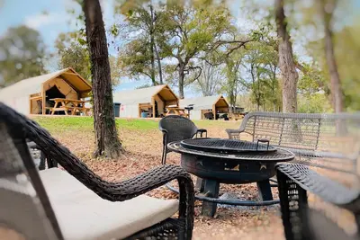 Image de #39 Son's River Ranch - Glamping Cabin w/ 2 Queen Beds