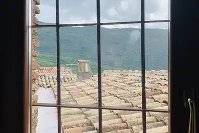 Image de In the heart of the medieval village of Pereto