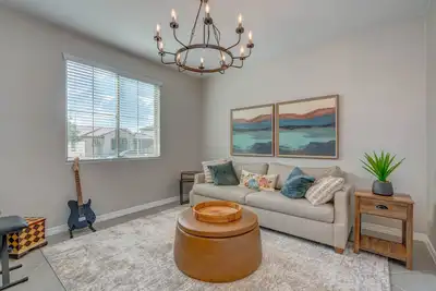 Image de Gorgeous 3 bedroom located in Civano/Sierra Morado area