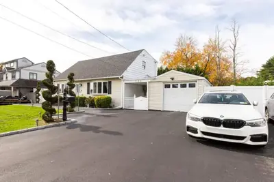 Image de A Modern Getaway Perfect for Families & Business