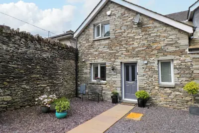 The Sanctuary, family friendly, with a garden in Windermere