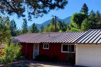 Image de Red Apple Cab`Inn, Pets Ok, Fire Pit