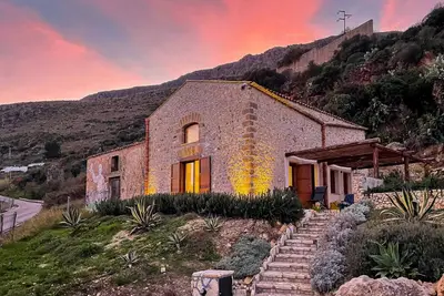 Image de Experience the Zingaro Nature Reserve in a Renovated Ancient Ruin