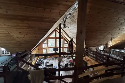 Image de Accessible private spacious lakefront playhouse