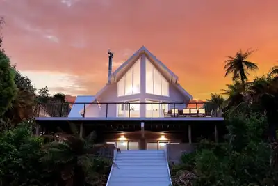 Image de Okere Lakehouse Retreat