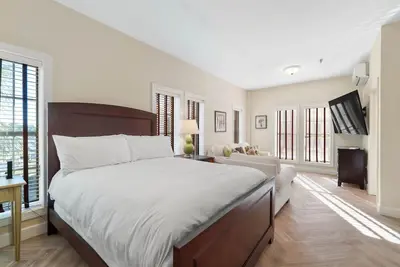 Image de \"Sol Mate\" #239 Studio Sleeps 4