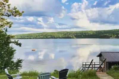 Image de Private Beach | Hot Tub | Sunny | 3 Bdr Cottage