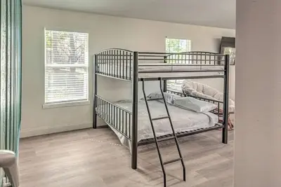 Image de Peaceful Lakehouse