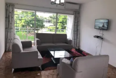 Image de Superbe appartement dans résidence sécurisée en face de la lagune