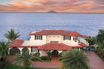 Image de Spectacular Pool  |  Hot Tub | Swim-Up-Bar | Walk to Beach