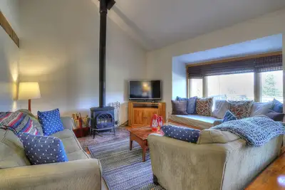 Image de Saddleback - White Birch 64 - Easy ski-in\/out location on the Mountain!