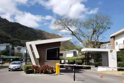 Image de Modern Nature-View Apartment with River View, Pool & Gym – Santa Ana, Costa Rica