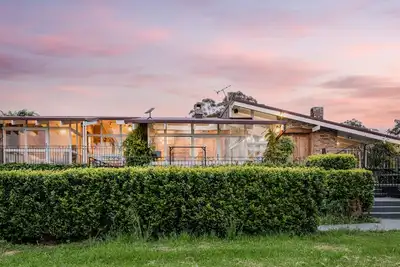 Image de Mars: The Menangle Hideaway: Relax and Unwin