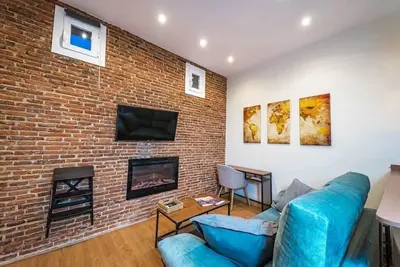 Image de Cozy studio near Cuatro Caminos by beBalmy