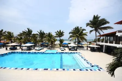 Image de Charming Beachfront Hotel Room With Pool