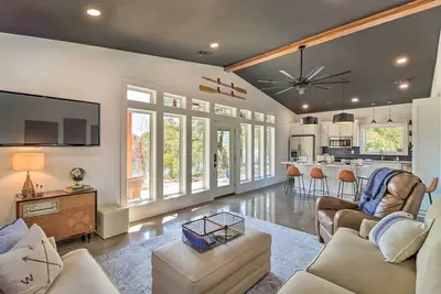 Image de Modern Norfork House w/ Patio on White River!