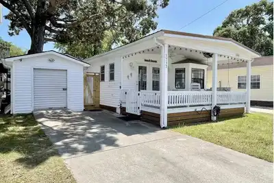 Image de The Wave in Ocean Lakes w/ Golf Cart & Linens Included