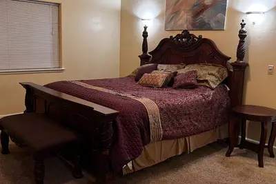 Image de Secluded country home on a private 18-acre property close to great hiking trails