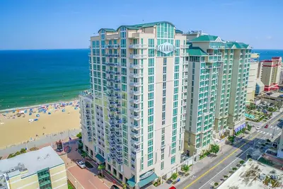 Image de Two Bedroom Deluxe, Ocean Front, Luxury Suite, Virginia Beach, Va  3080197
