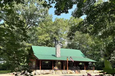 Image de Beautiful Cabin located in the “heart of thumb” wifi