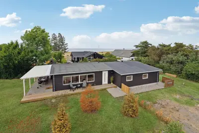 Image de Belle maison de 5 chambres à Asperup