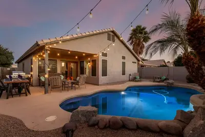 Image de Hot Pool, Pup Friendly! Perfectly Perfect!