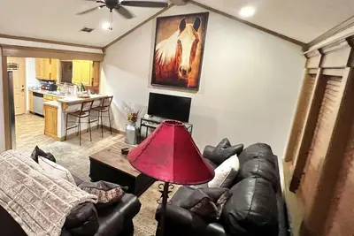 Image de Quiet house in the country - 20 minutes from Canton and Lake Fork!