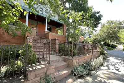 Image de Promo 10% Monthly Discount\n  4 Bedroom + 2 Office Downtown Boulder!