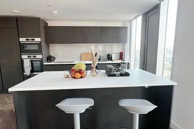 2 Bedroom Apartment Manchester City Centre Deansgate