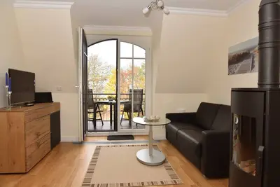 Image de Comfortable apartment with balcony in the first row on Zingst beach