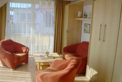 Image de Bright, comfortably furnished apartment directly on the dyke and beach