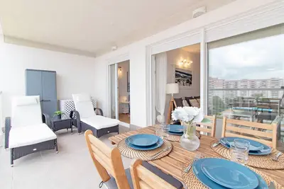 Image de Global Properties: Modern apartment in Canet al Mar