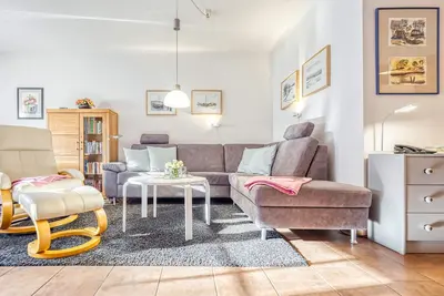 Image de Comfortable terraced house in a vacation park with terrace and garden in Zingst