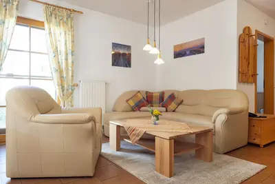 Image de Terraced house in Zingst with terrace, garden view and heated indoor pool