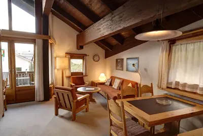 Image de Appartement de 2 pièces avec vue sur la montagne au 6e étage