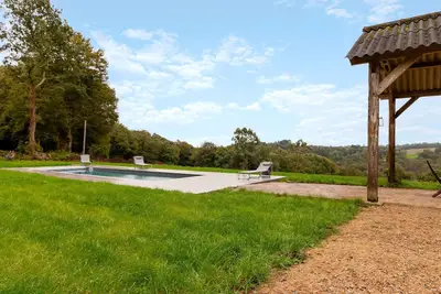 Image de Kerguestenen - Longère pour 12 avec piscine