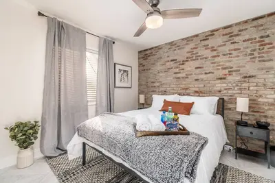 Image de Cozy Osu/Short North 2b Condo, Walkable w/ Parking