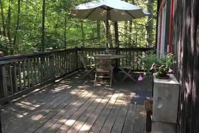 Image de A Lot Like Paradise. Quiet. Peaceful. Cozy. Spacious.