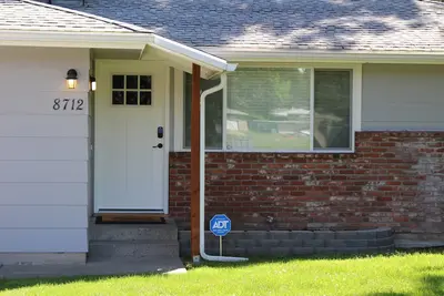 Image de Warm and Inviting 2 Bedroom 1 Bath in North Spokane