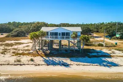 Image de Paradise Found ~ Direct Beachfront Florida Oasis ~ Top 1% Home in the Country