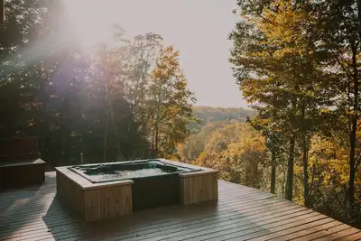 Image de Cozy Family-sized Cabin w/hot tub - Nestled on the Muskegon River