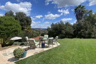 Image de Tranquil country setting w/majestic views
