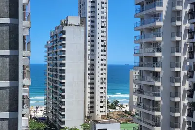 Excellent Location - Pitangueiras Beach With Sea View. On the gastronomic boulevard
