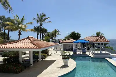 Image de Beautiful Sea view Villa with swimming pool in a private club