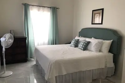 Image de SerenityVilla with Sea View In Discovery Bay